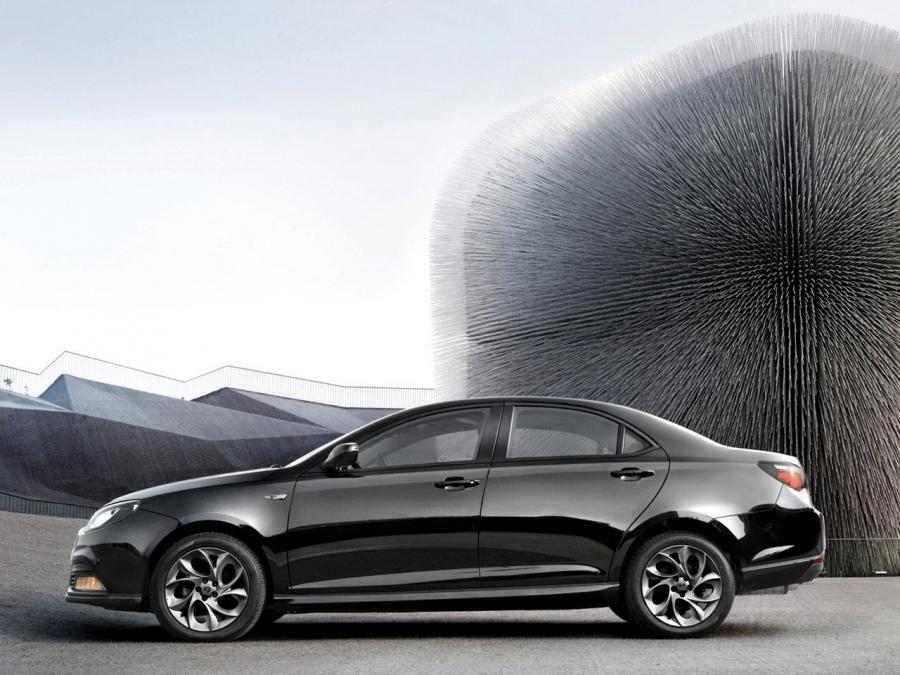  MG 6 saloon 2010 года  (фото 7 из 9)